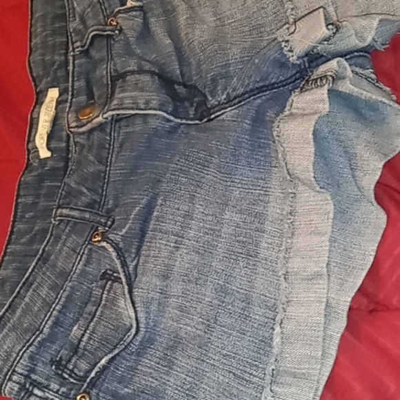 Forever 21 booty shorts size 28 - Picture 2 of 5